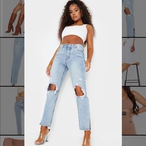 Side distressed split hem straight leg jeans